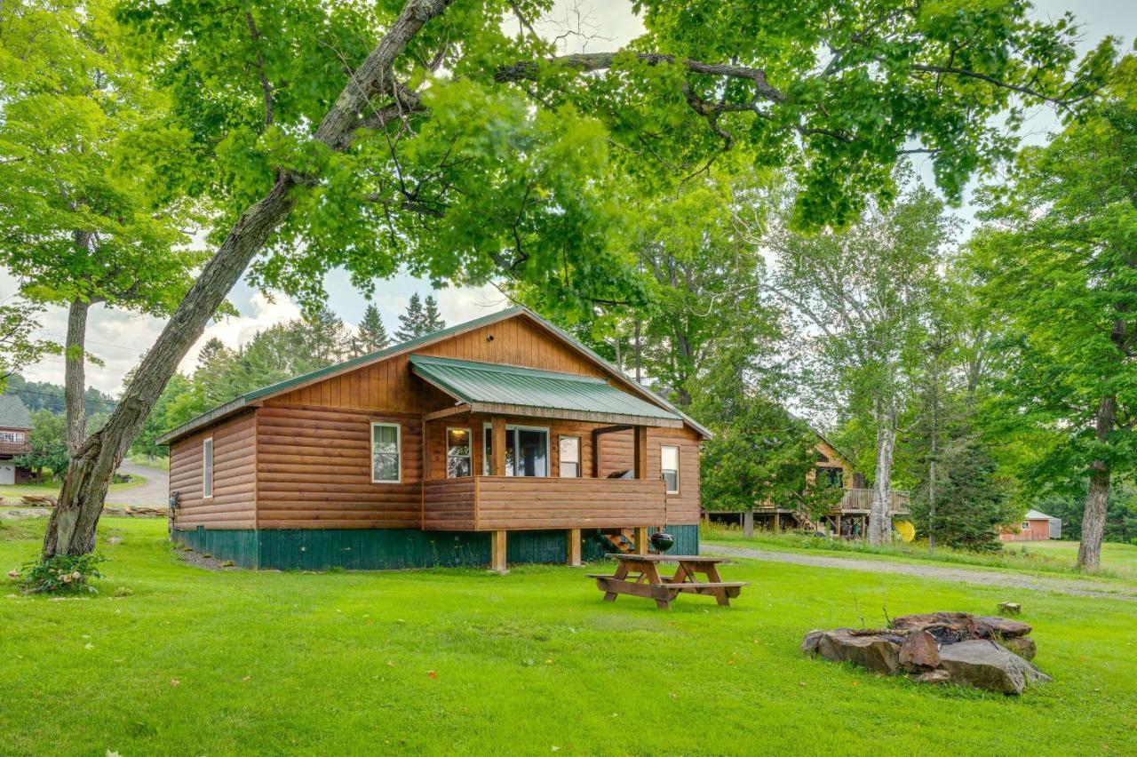 Rustic Cabin Retreat On Rangeley Lake! Екстериор снимка