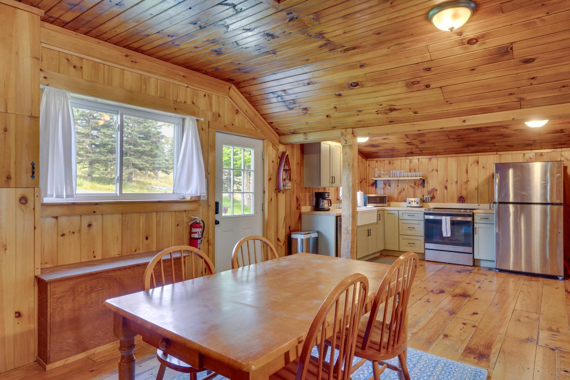 Rustic Cabin Retreat On Rangeley Lake! Екстериор снимка