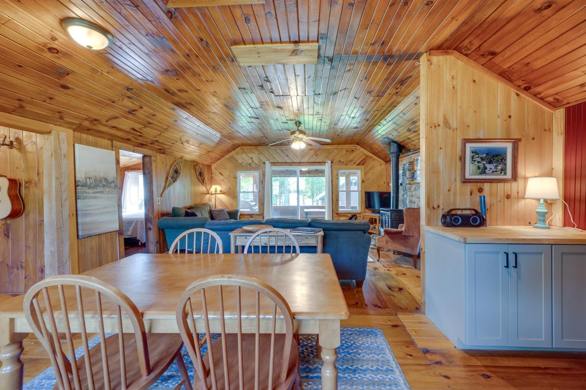 Rustic Cabin Retreat On Rangeley Lake! Екстериор снимка